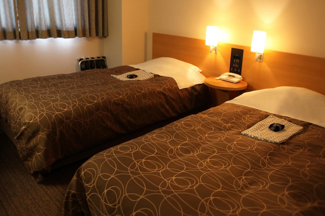 Hotel Ohta Ozu  Bagian luar foto